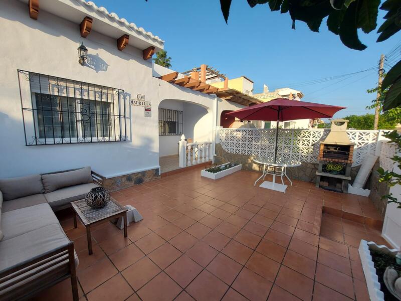 Villa en venta en Orihuela Costa, Alicante