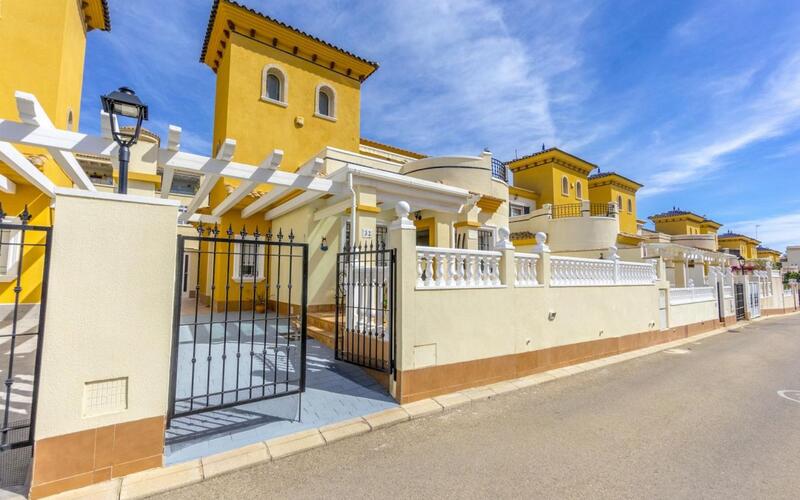 Landhaus zu verkaufen in Orihuela Costa, Alicante