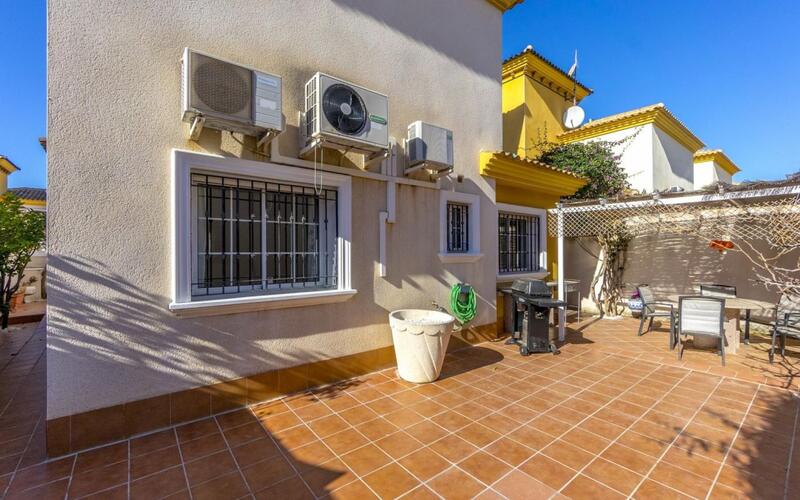 3 Cuarto Casa de Campo en venta