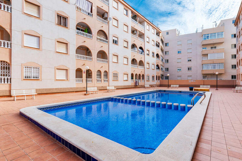 Appartement zu verkaufen in Torrevieja, Alicante