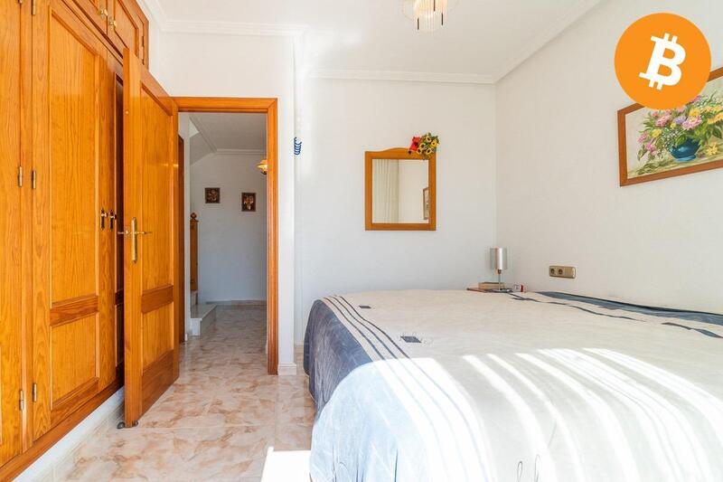 2 Cuarto Dúplex en venta