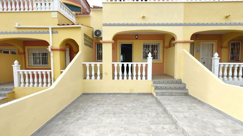 3 bedroom Townhouse for sale