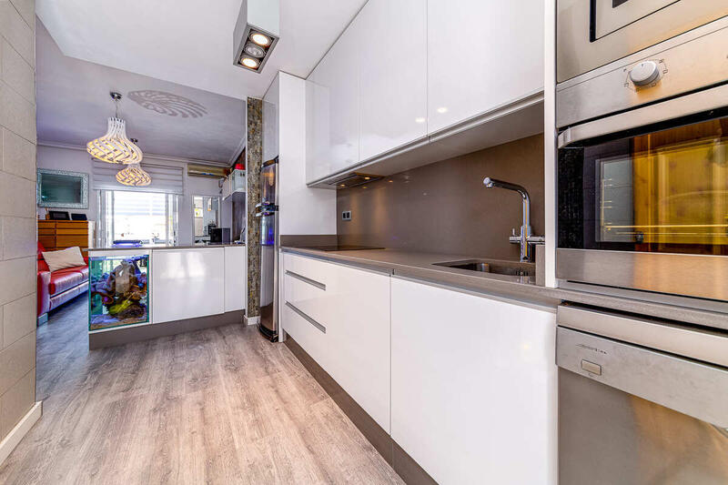 1 Cuarto Apartamento en venta