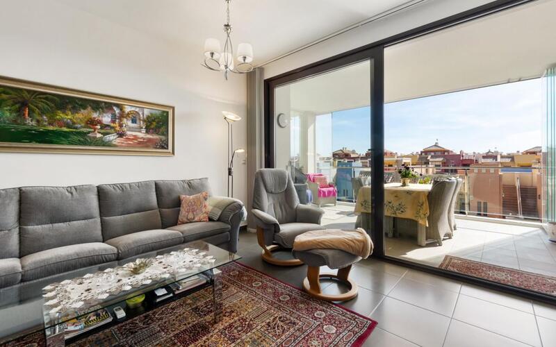 3 bedroom Apartment for sale