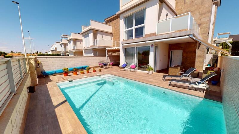 4 bedroom Country House for sale