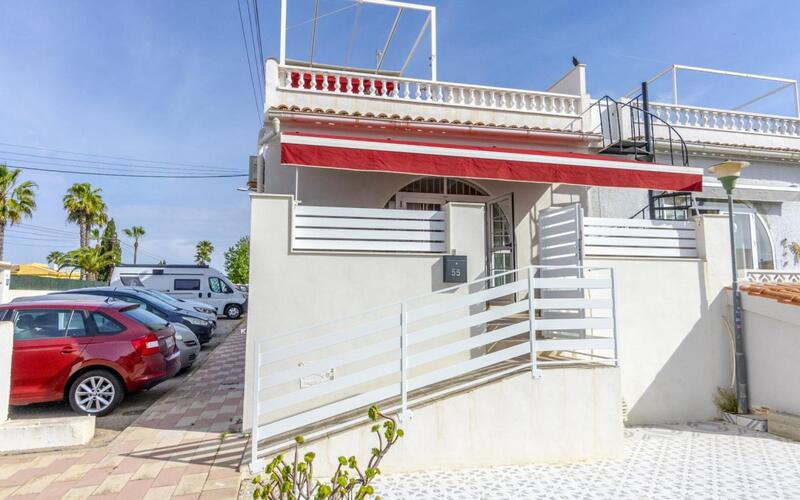 Townhouse for sale in Torrevieja, Alicante