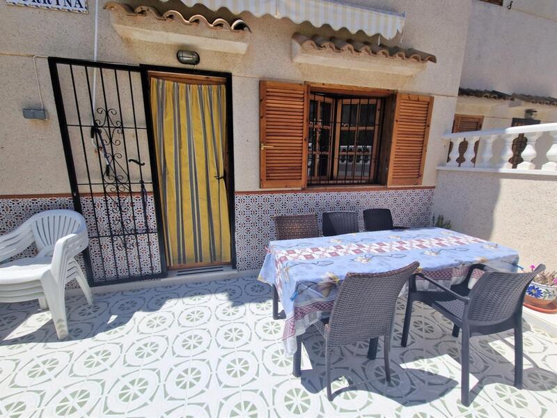 2 Cuarto Villa en venta