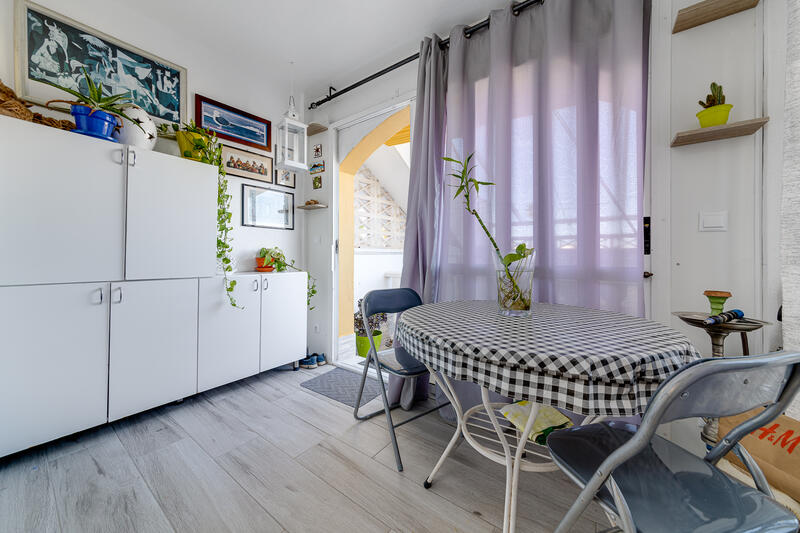 2 slaapkamer Appartement Te koop