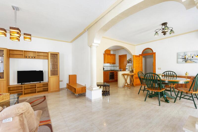 2 Cuarto Casa de Campo en venta