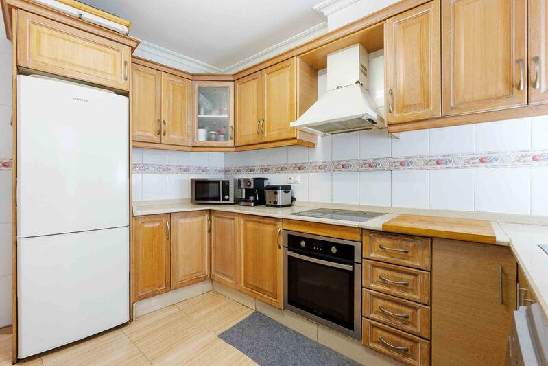 3 bedroom Apartment for sale