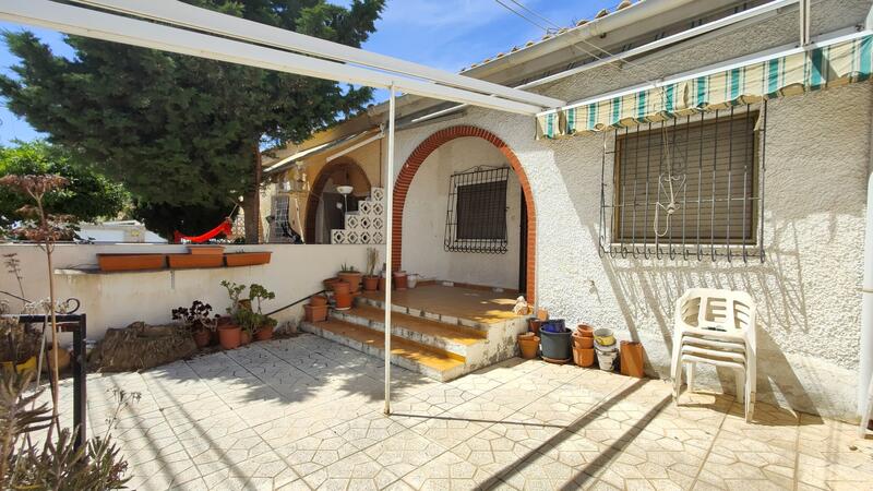 2 Cuarto Villa en venta