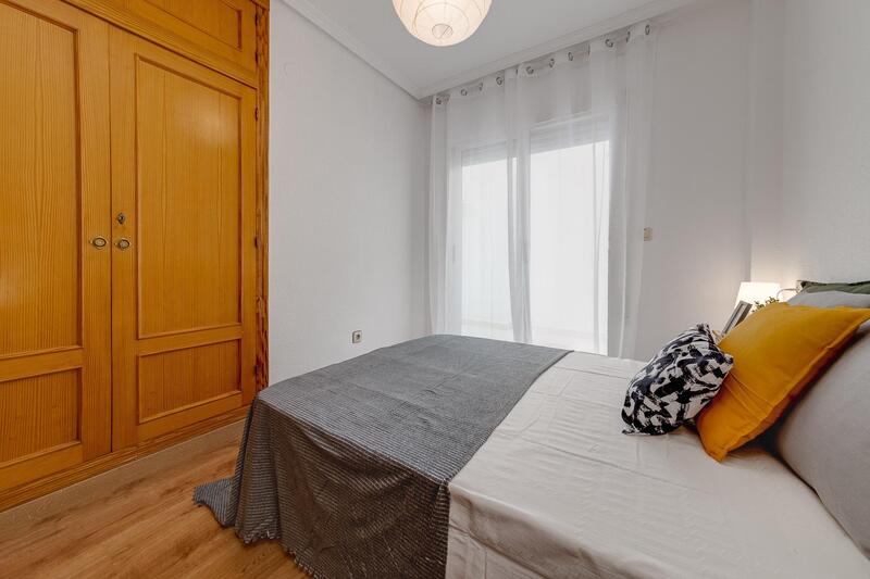 2 slaapkamer Appartement Te koop