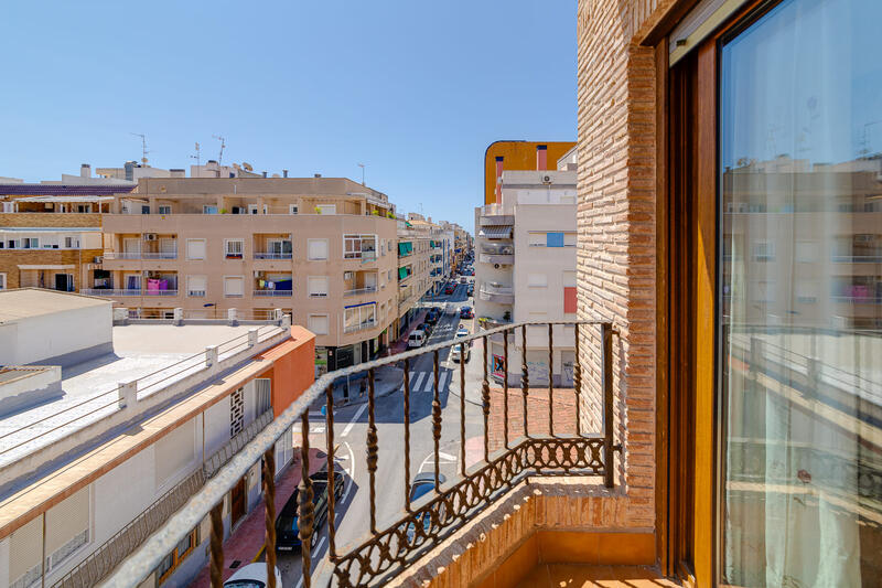 Appartement zu verkaufen in Torrevieja, Alicante