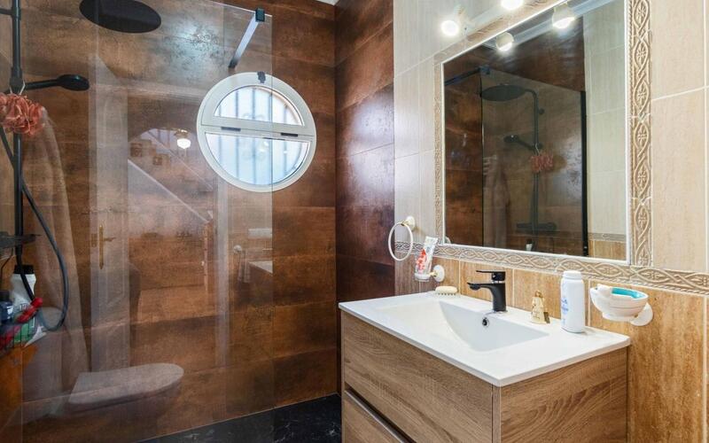 2 Cuarto Dúplex en venta