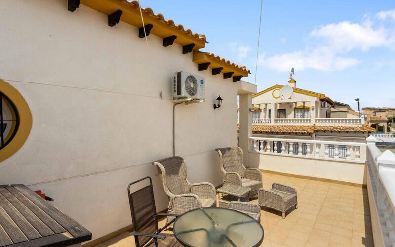 2 Cuarto Dúplex en venta