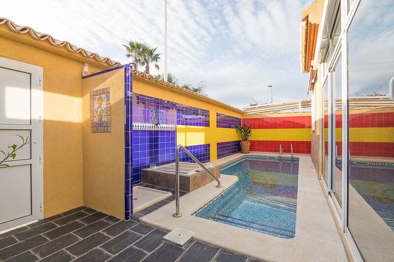 Auberge à vendre dans Torrevieja, Alicante