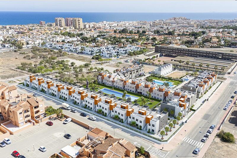 Apartamento en venta en Torrevieja, Alicante