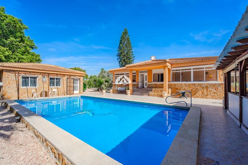Casa de Campo en venta en Ciudad Quesada, Alicante Casa de Campo en venta en Ciudad Quesada, Alicante