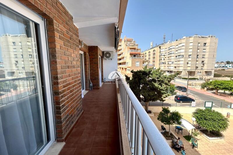 2 slaapkamer Appartement Te koop