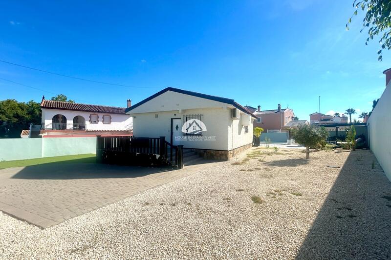 2 Cuarto Villa en venta
