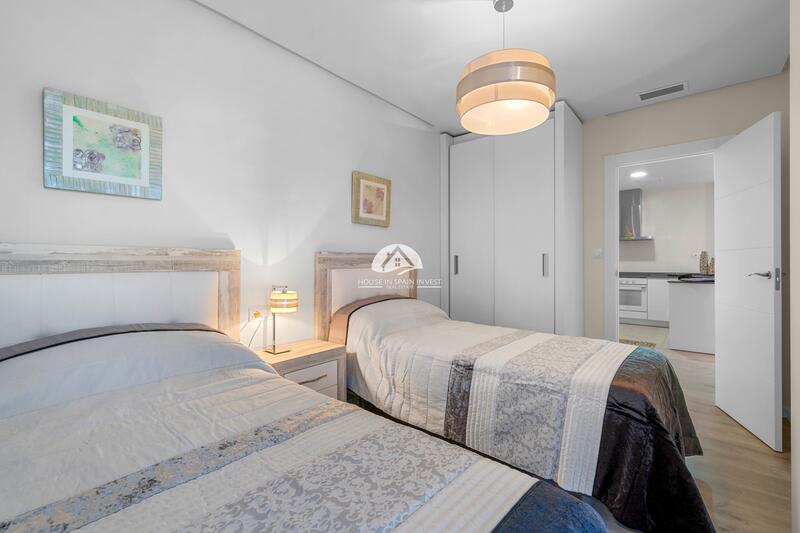 2 bedroom Apartment for sale