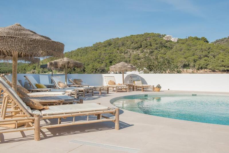 1 bedroom Apartment for sale in De Cala Llonga, Ibiza