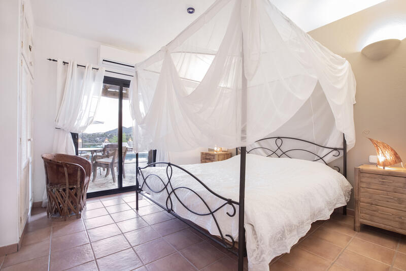 5 Schlafzimmer Landhaus zu verkaufen