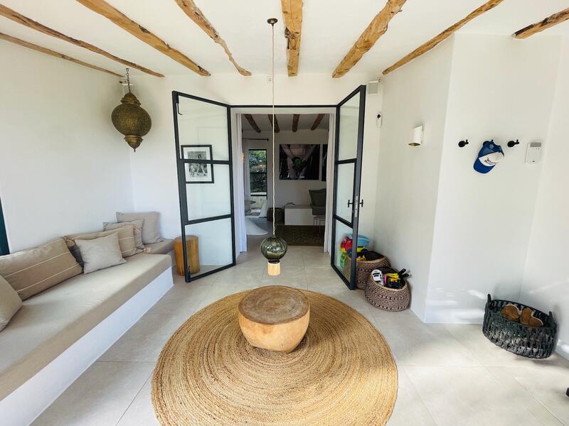 3 bedroom Country House for sale