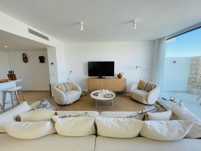 3 bedroom Apartment for sale