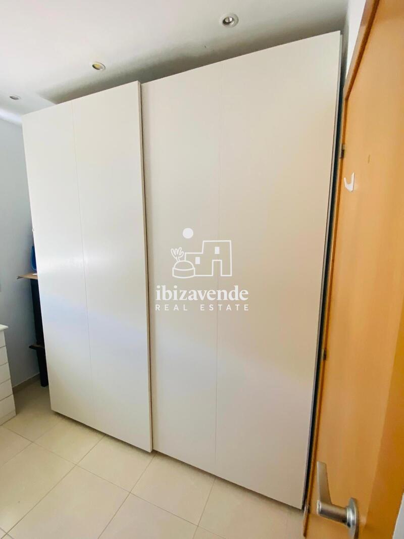 2 bedroom Apartment for Long Term Rent