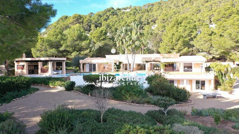 5 bedroom Villa for sale