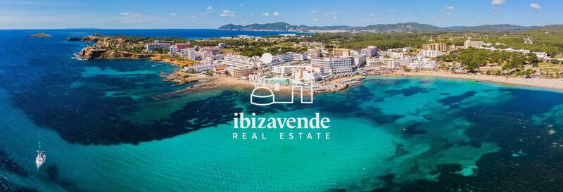 Villa til salg i Santa Eularia Des Riu, Ibiza
