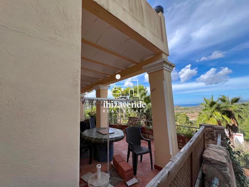 6 bedroom Villa for sale