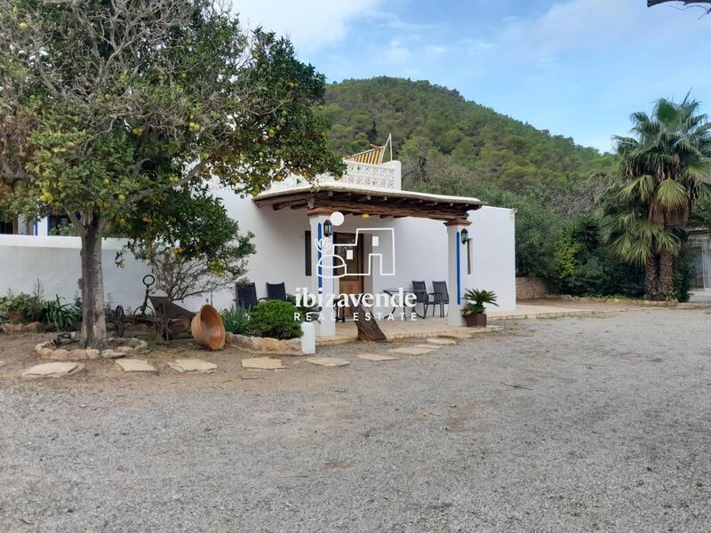вилла в долгосрочную аренду в Santa Eularia Des Riu, Ibiza