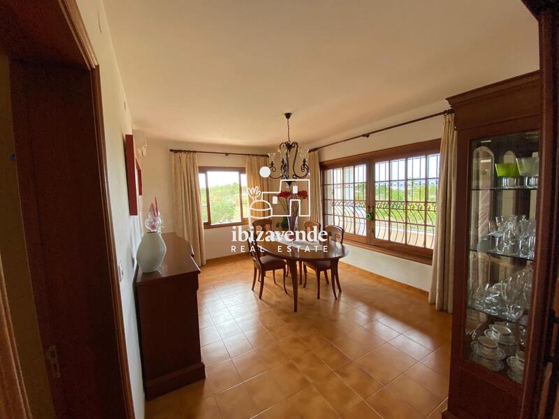 4 bedroom Villa for sale