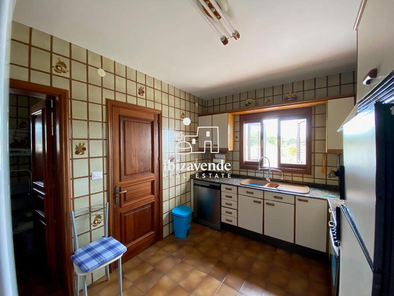 4 bedroom Villa for sale