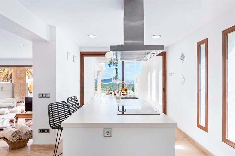 5 bedroom Villa for sale