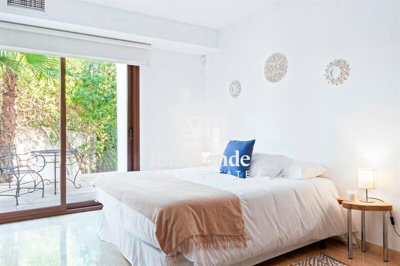 5 bedroom Villa for sale