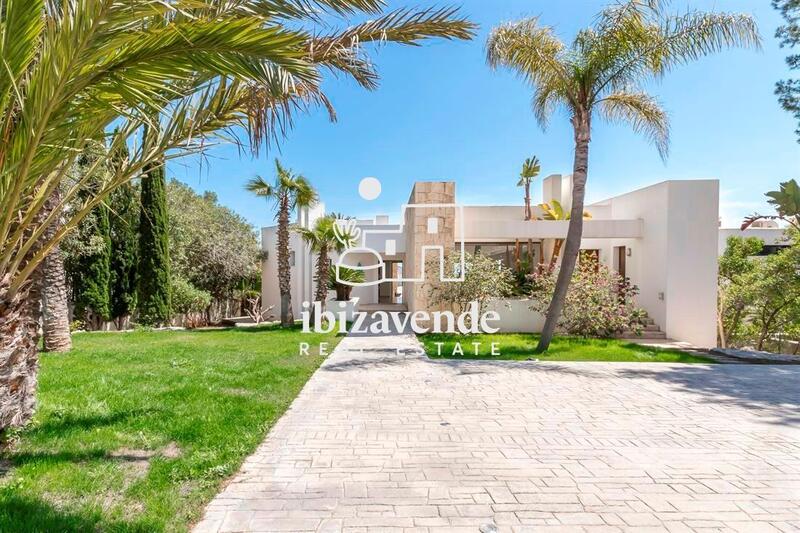 5 bedroom Villa for sale
