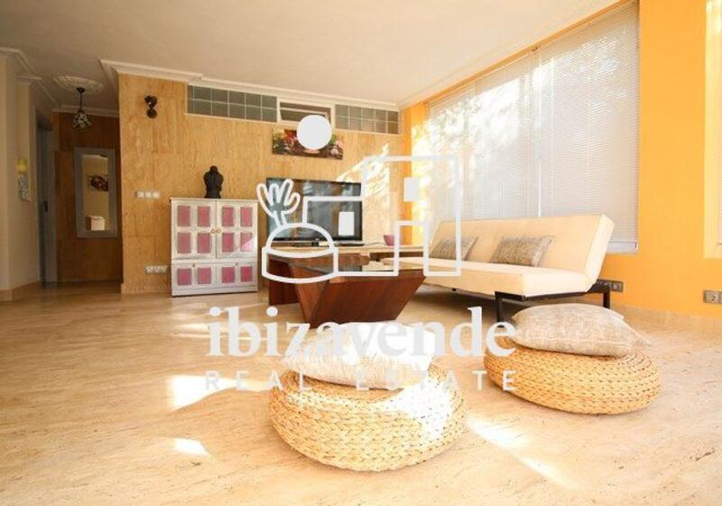 6 bedroom Villa for sale