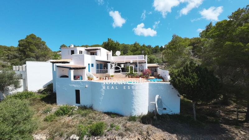 Villa til salg i Sant Antoni de Portmany, Ibiza