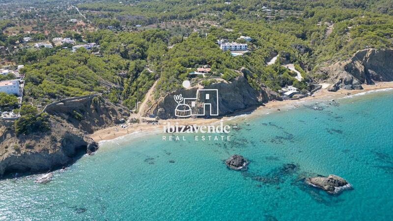 Villa til salgs i Santa Eularia Des Riu, Ibiza