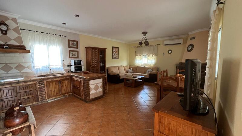 3 bedroom Country House for sale