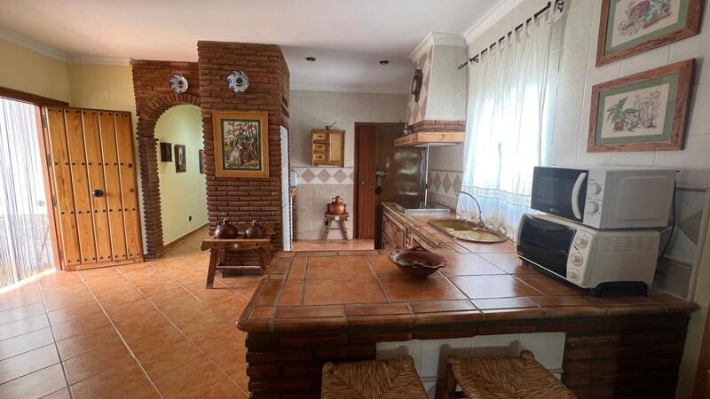 3 bedroom Country House for sale