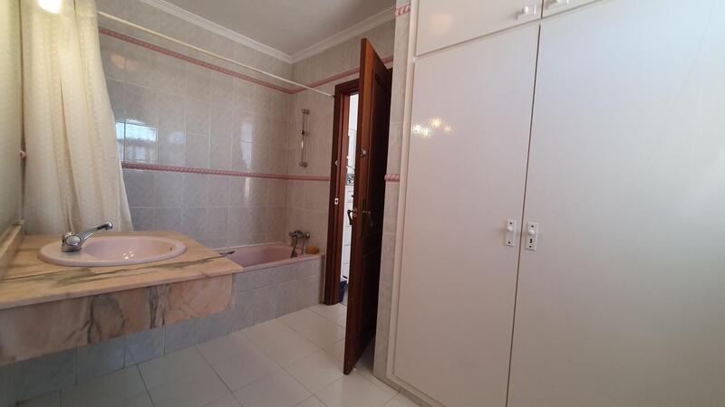 3 Cuarto Adosado en venta