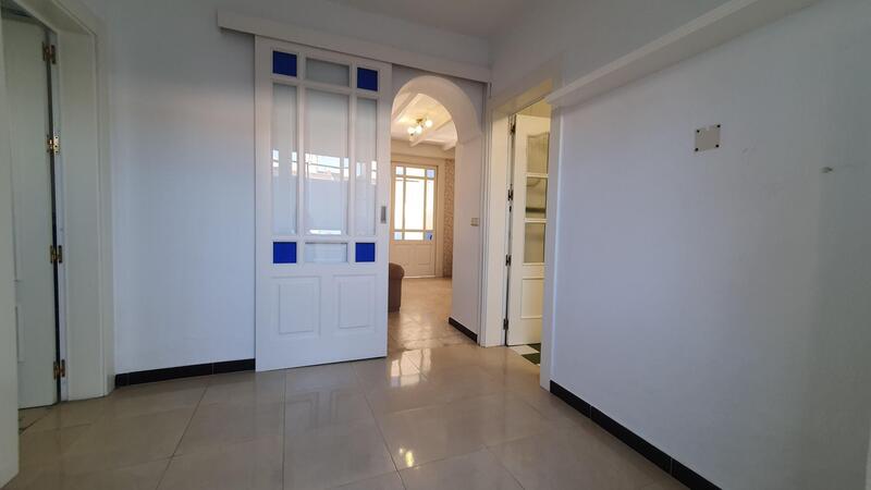 3 bedroom Townhouse for sale