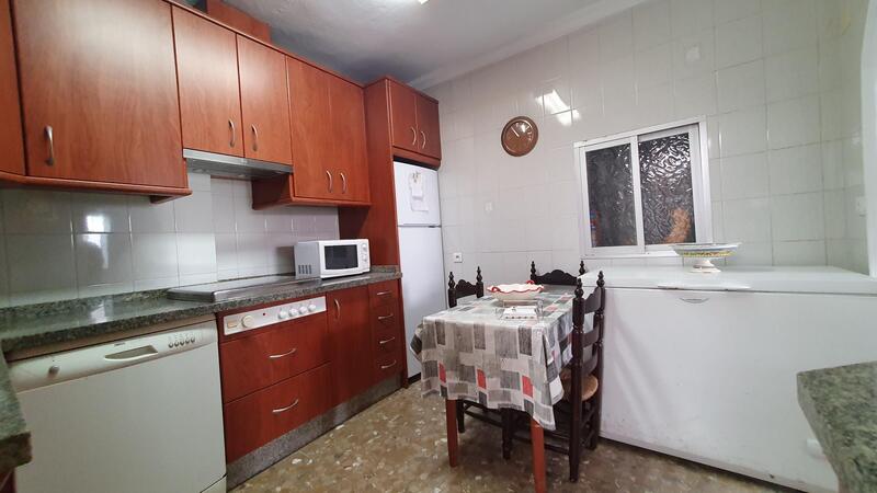 4 Cuarto Adosado en venta