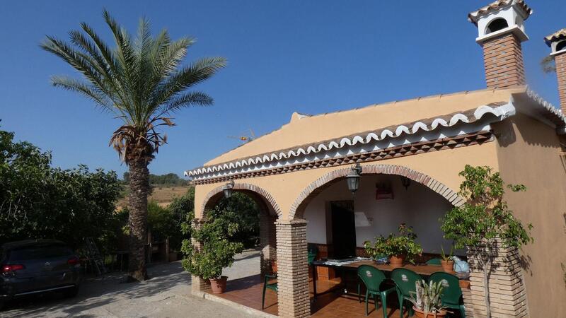 Landhaus zu verkaufen in Pizarra, Málaga