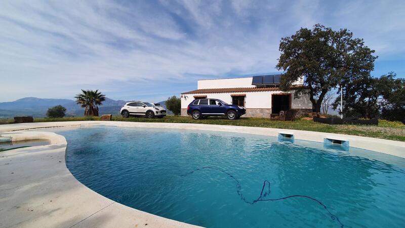 Casa de Campo en venta en Alora, Málaga