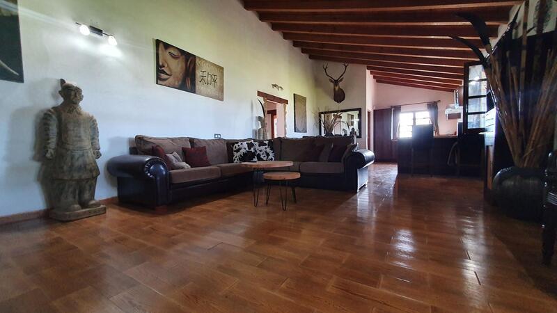 2 Schlafzimmer Landhaus zu verkaufen